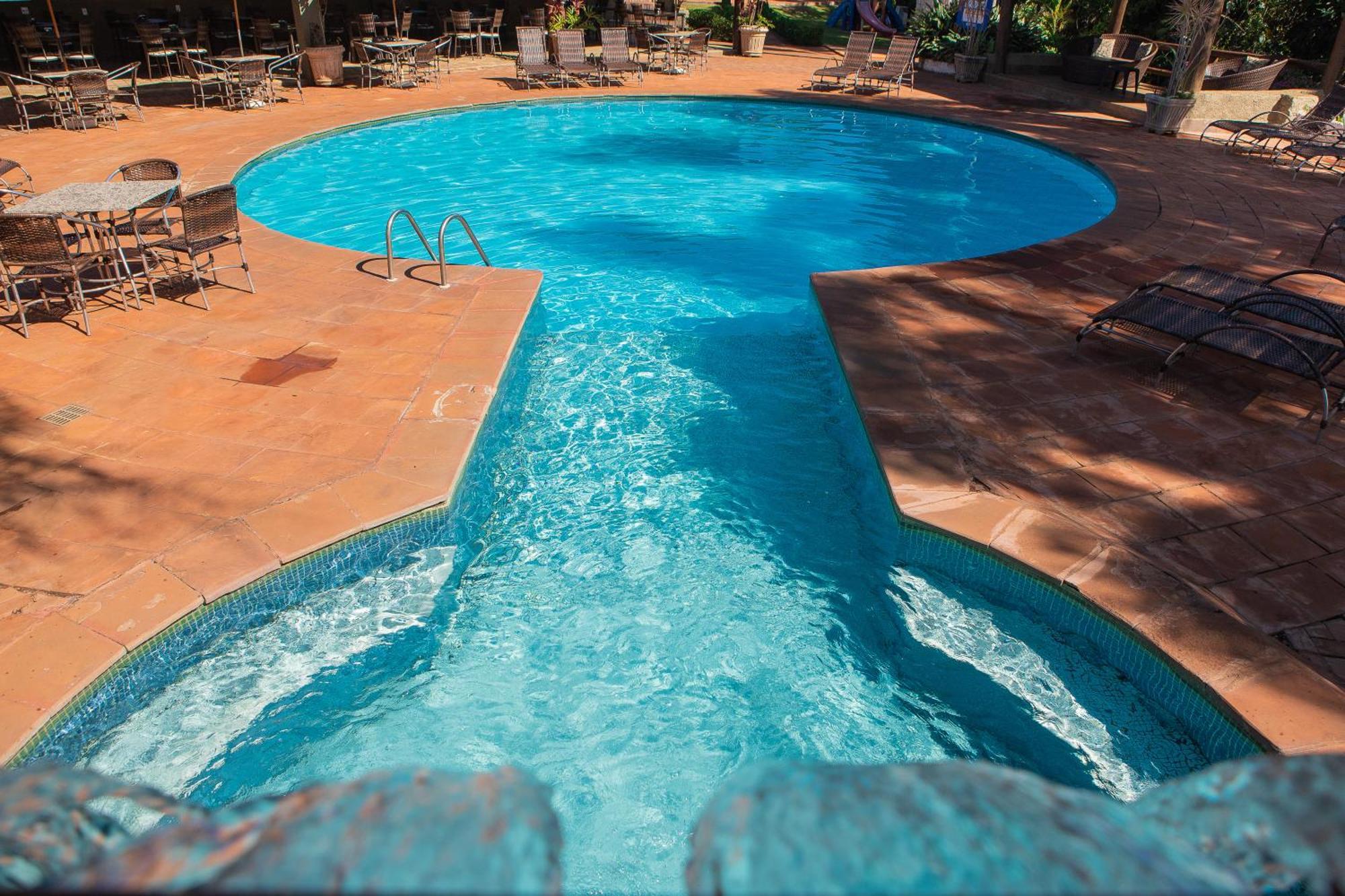 Panorama Park Hotel Igaracu do Tiete Bagian luar foto